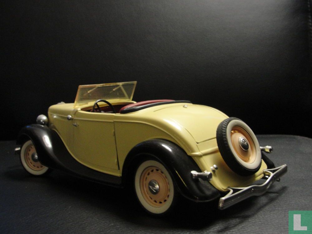 Ford V8 Cabrio