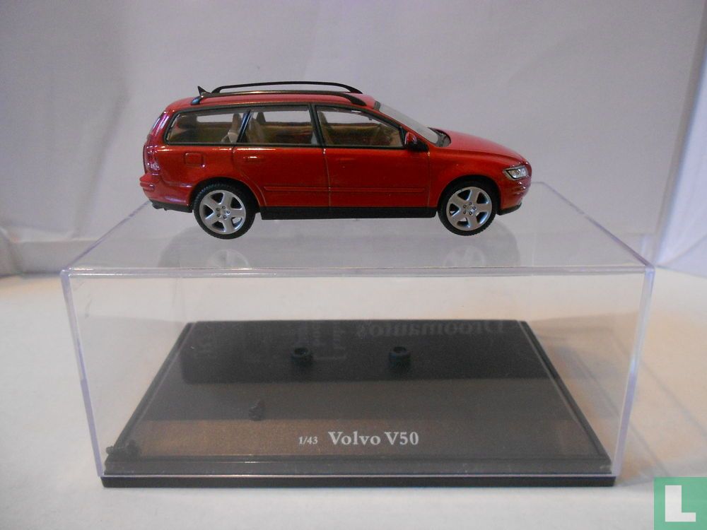 Volvo V50