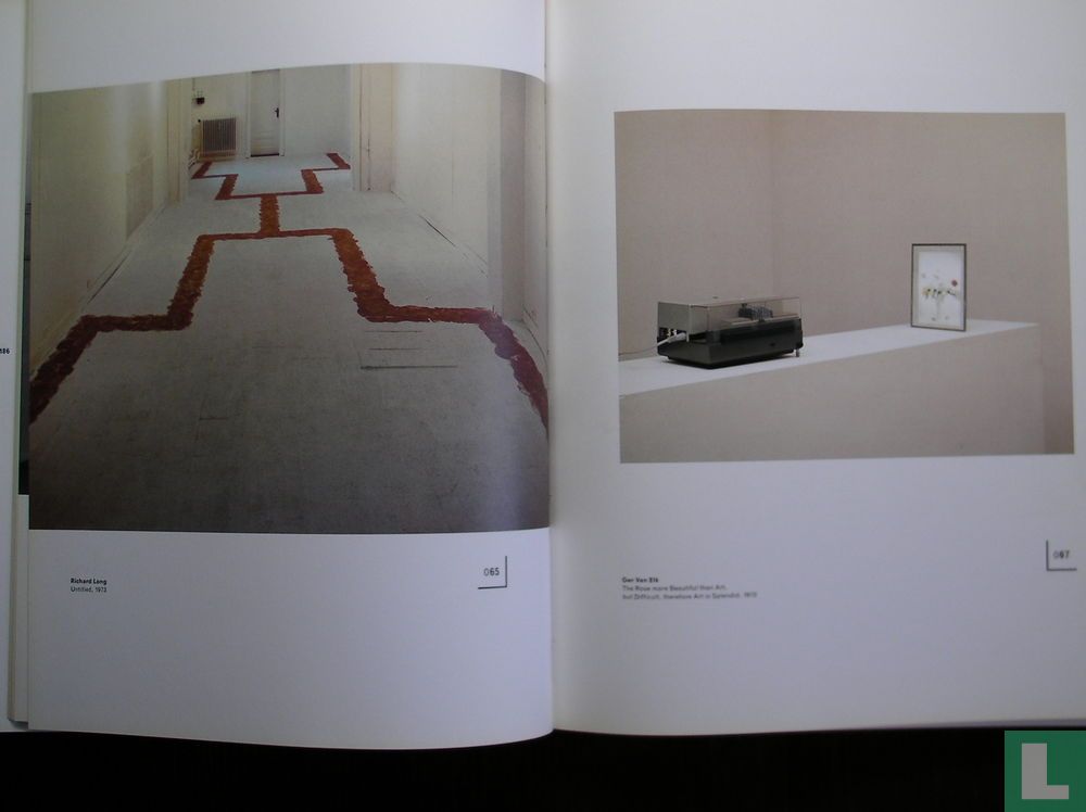 Wide white space 1966-1976 