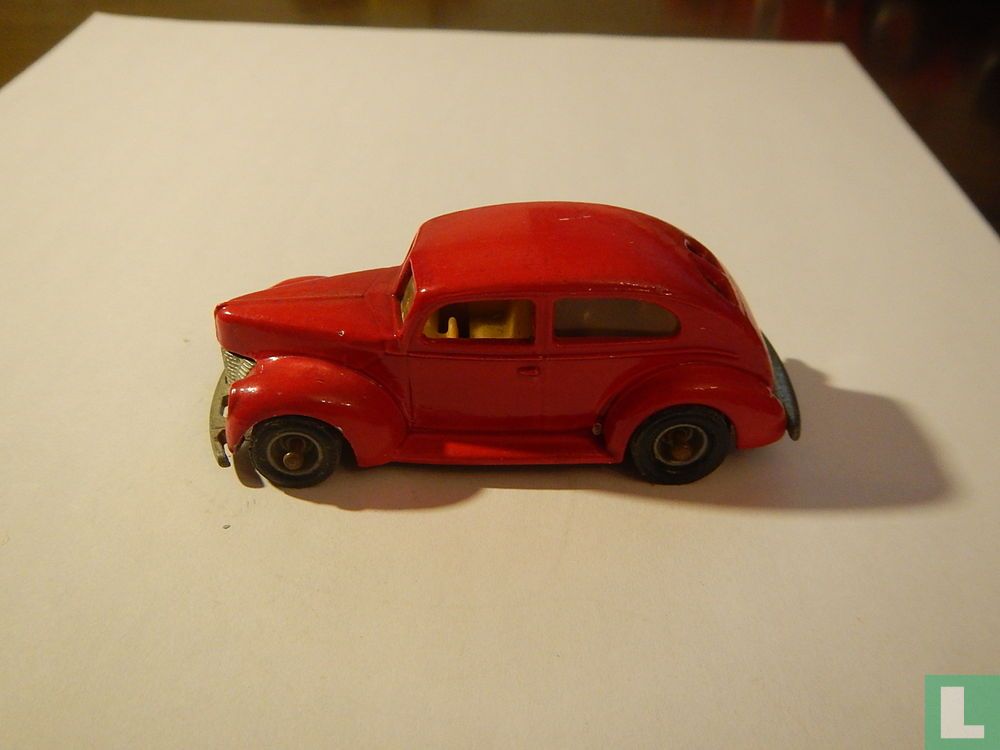 '40 Ford 2-Door