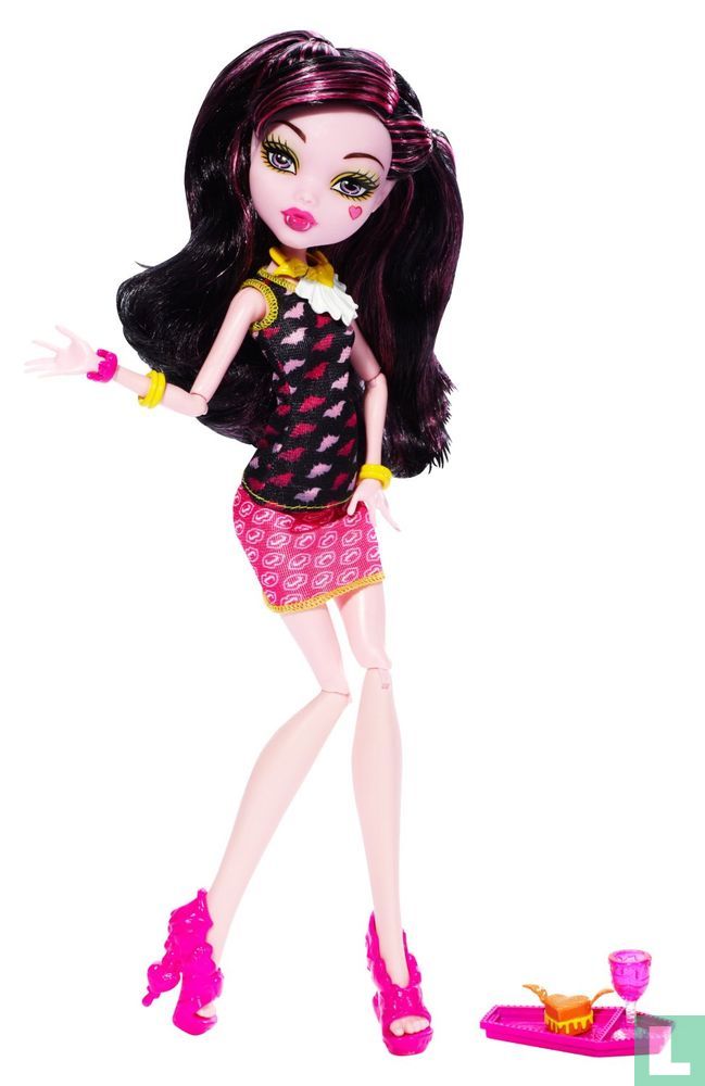 Draculaura