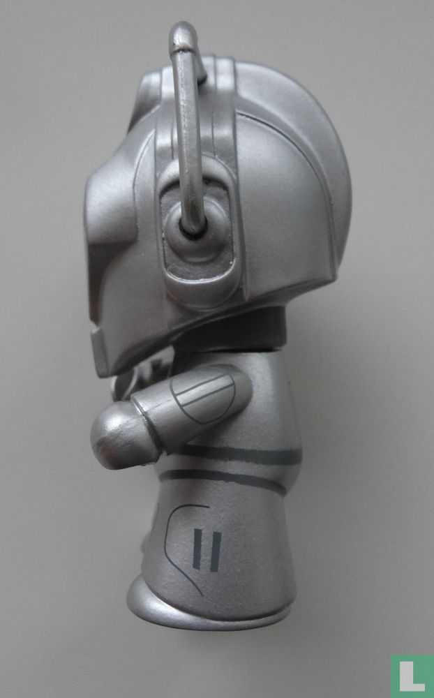 Cyberman Figure Titans Vinyle