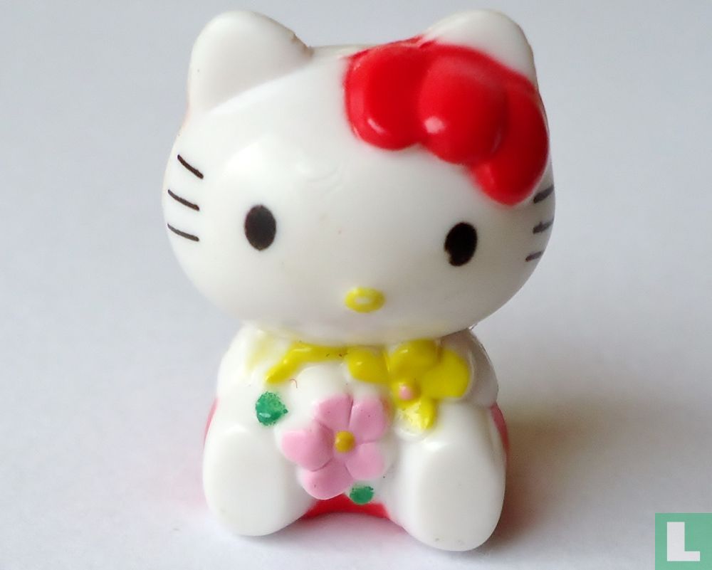 Hello Kitty with flowers
