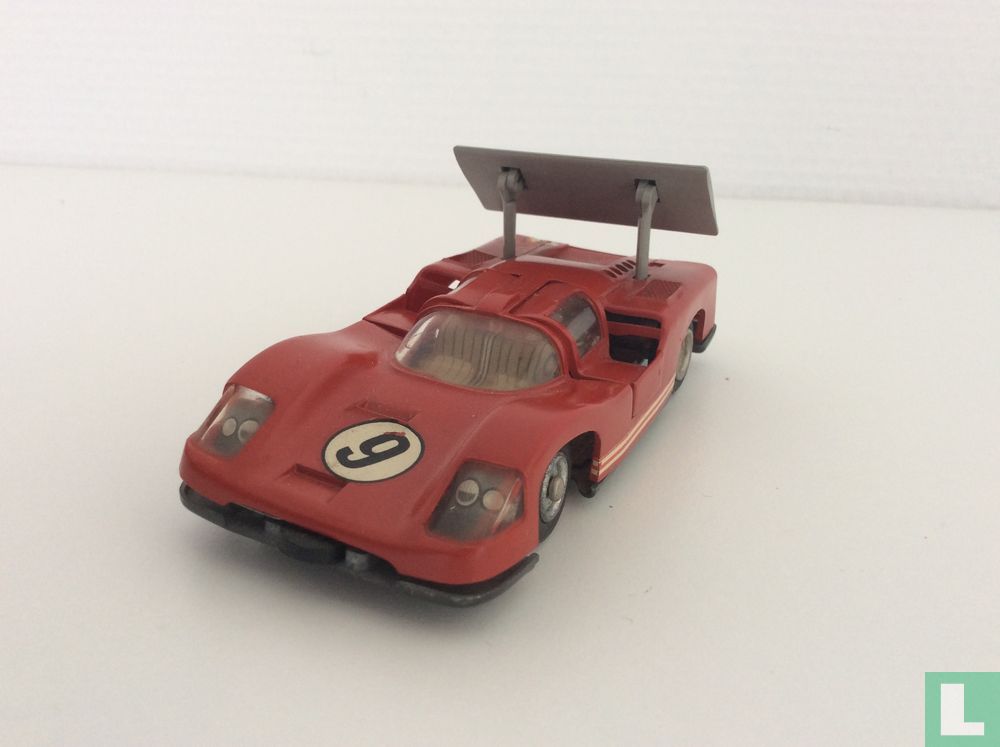 Chaparral 2F Micro Racer