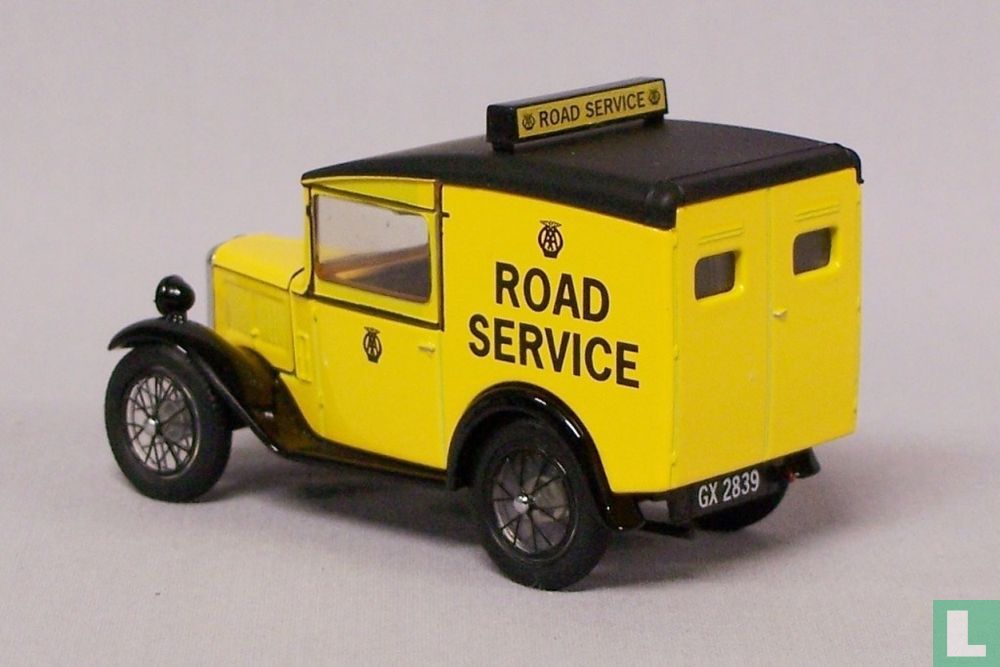 Austin Seven RN Van