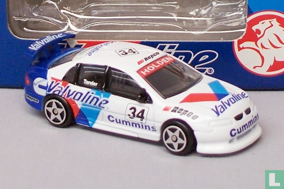Holden VT Commodore #34