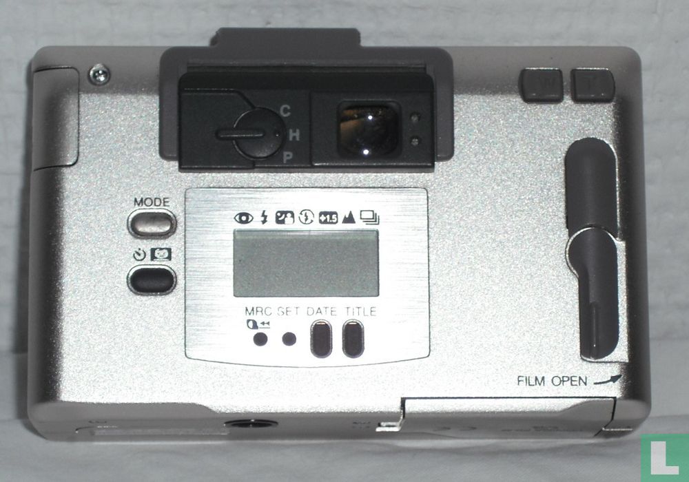 Konica Revio Z3