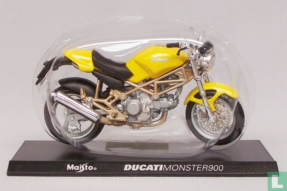 Ducati Monster 900