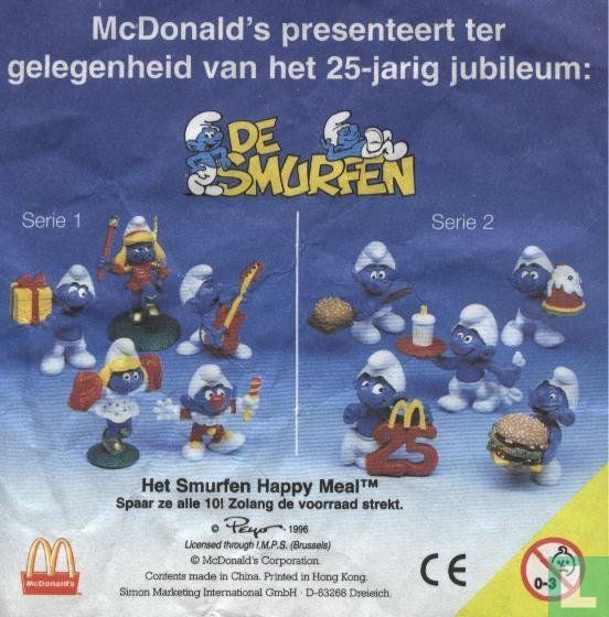 Smurf with Big Mac