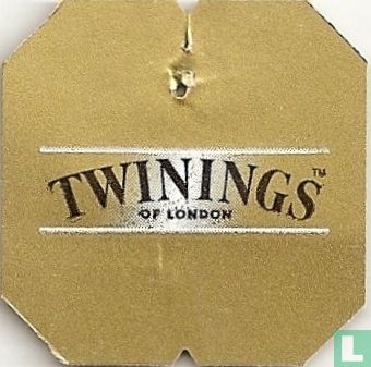 Thé 4 Fruits Rouges (2011) - Twinings [tm] of London - LastDodo