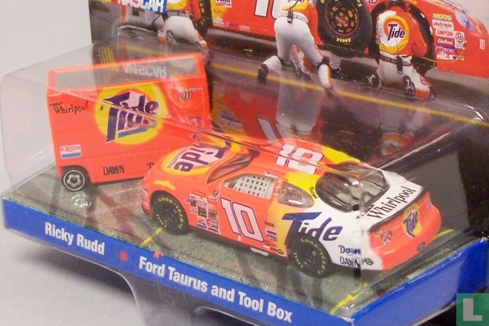 Ford Taurus #10 'Tide'