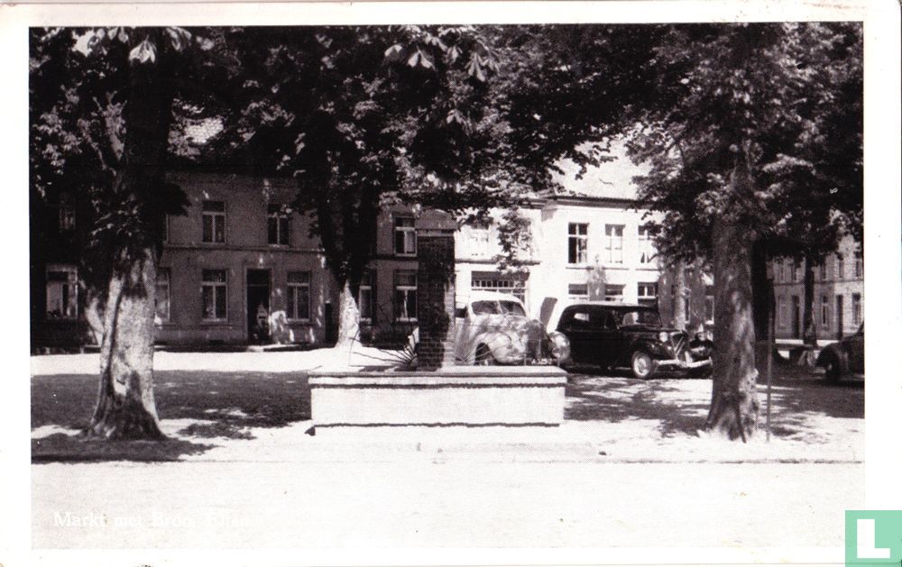 Markt met Bron, Elten