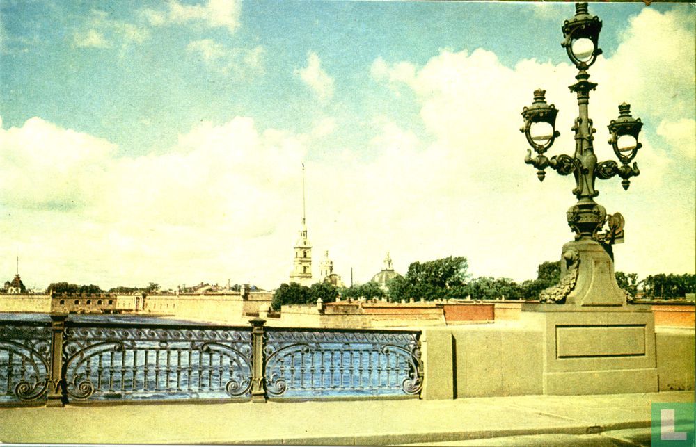 Brug over de Neva (2)
