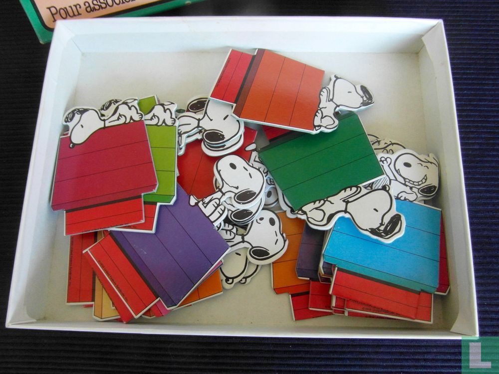 Snoopy Et Sa Niche