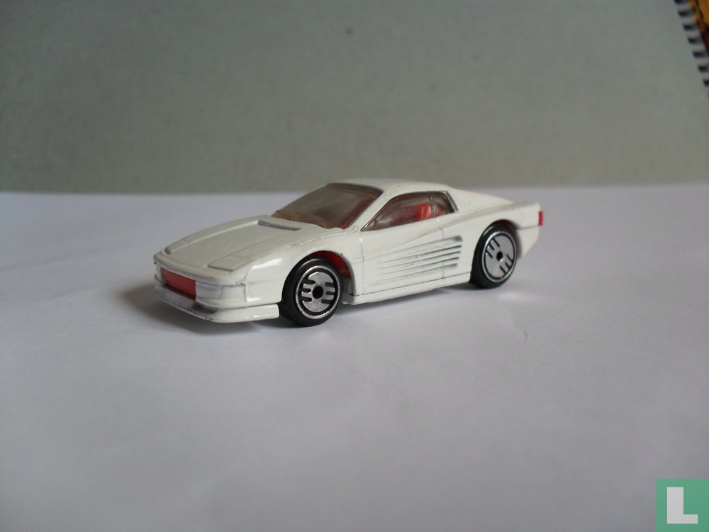 Ferrari Testarossa 