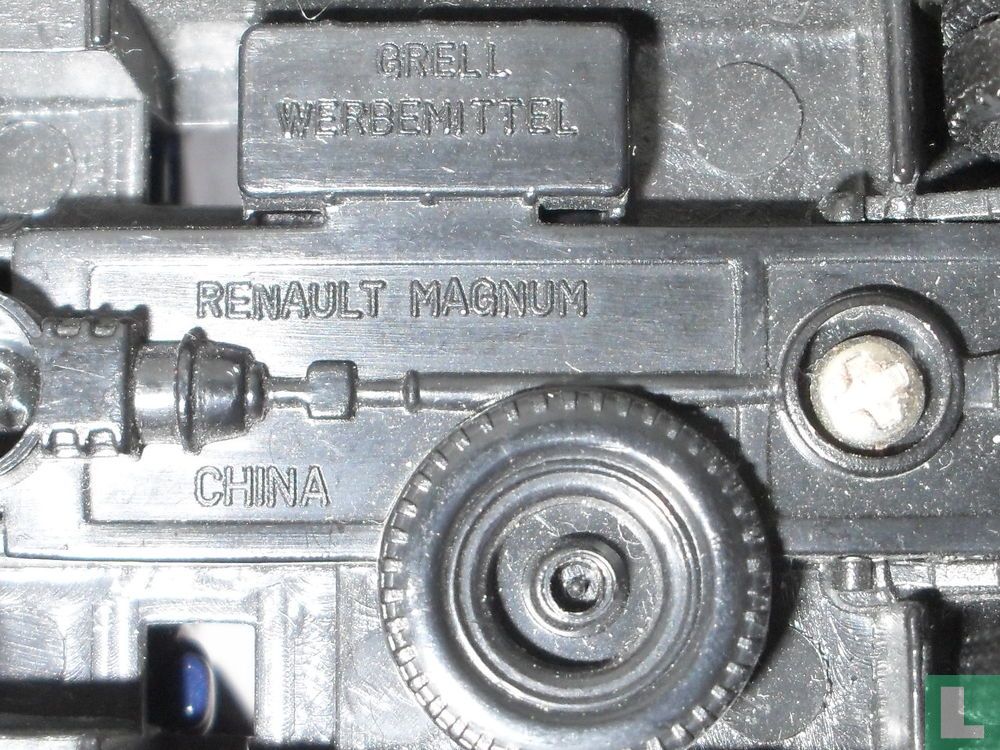 Renault Magnum