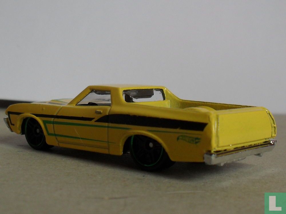 Ford Ranchero Low Rider '72 Ford Ranchero Lowrider 134/250 (2014) - Hot Wheels - LastDodo