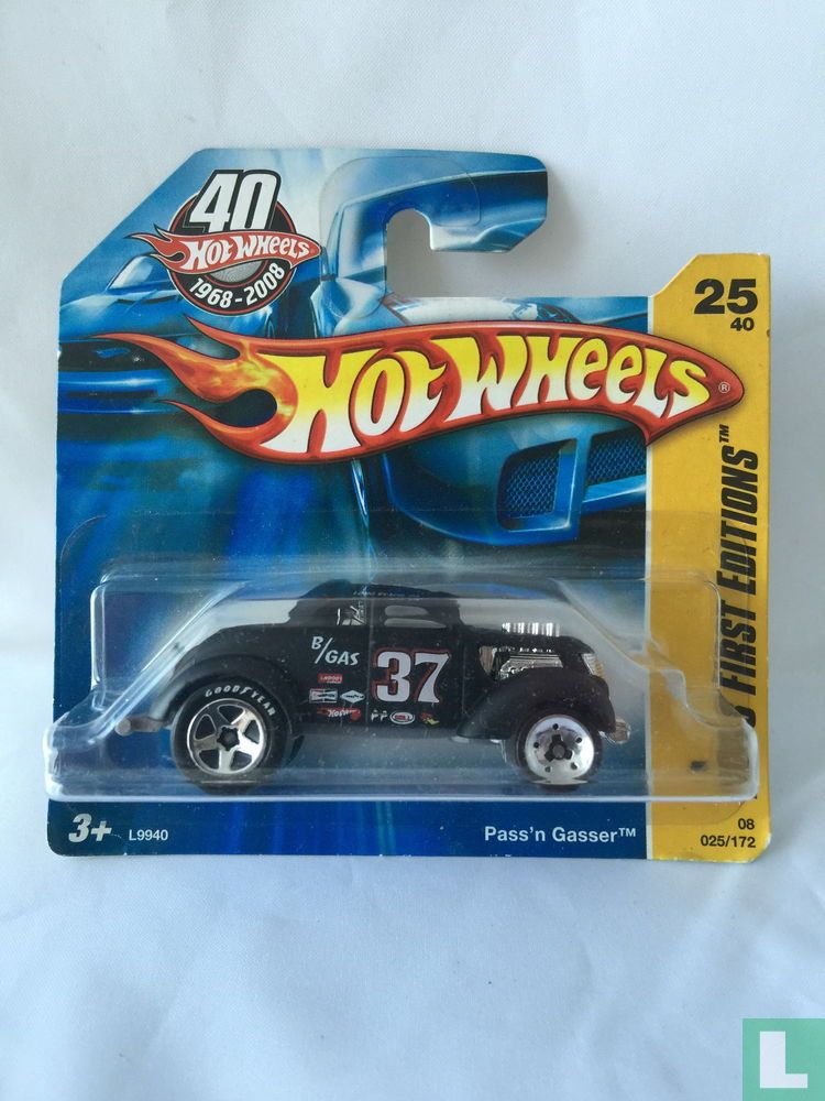 Hot Wheels 2008 New Models #25 Black Pass'n Gasser 1:64 Scale Diecast Car - View #9