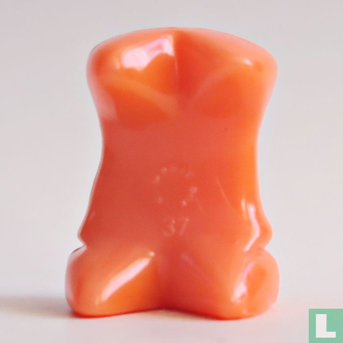 Cleo [p] (orange)