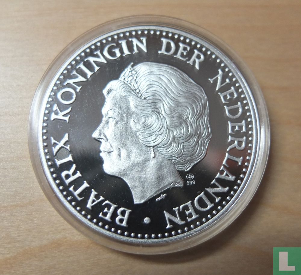 Silver 2000 Nederland 1 oz Troy Silver 2000 (2000) - Royal family - LastDodo