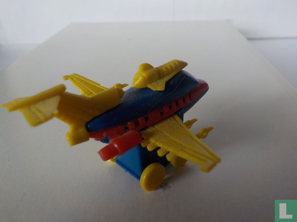 Boeing 748 