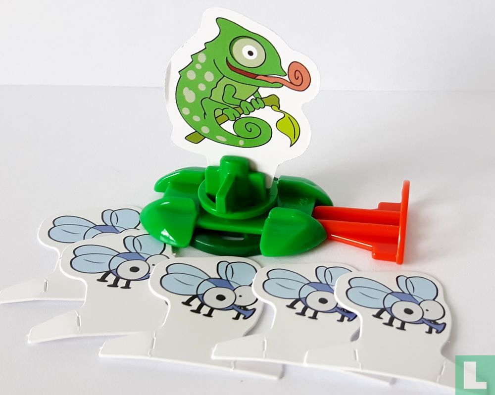Caméléon et mouche