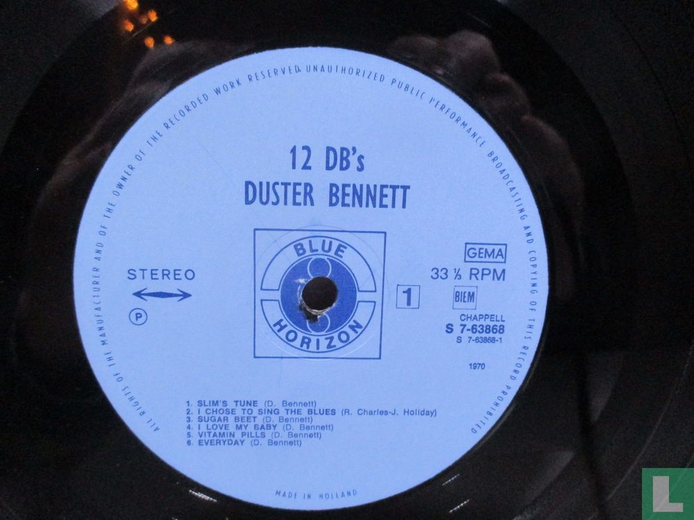 12 Db's