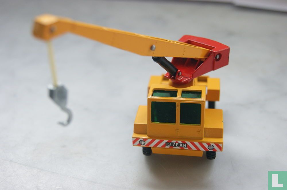 Taylor Jumbo Crane