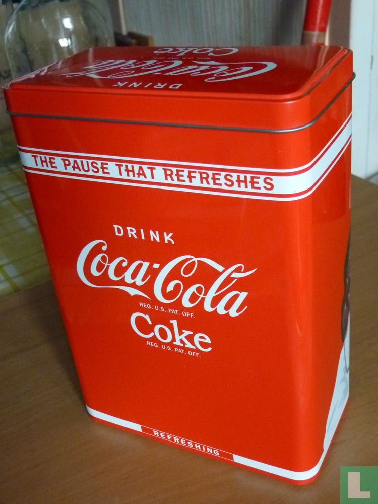 Drink Coca-Cola Coke