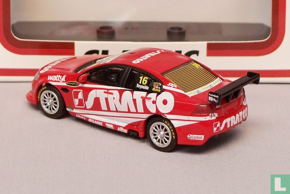 Holden VE Commodore #16