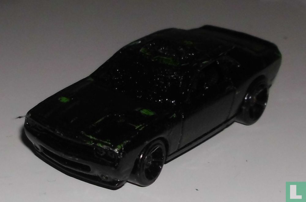 Dodge Challenger SRT8