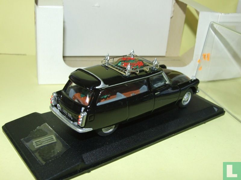 Citroën DS Hearse
