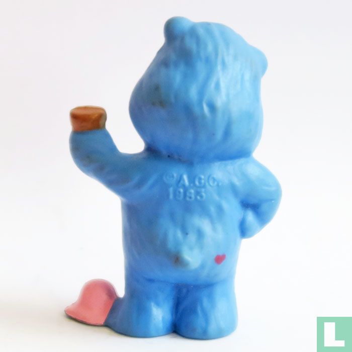 Grumpy bear 