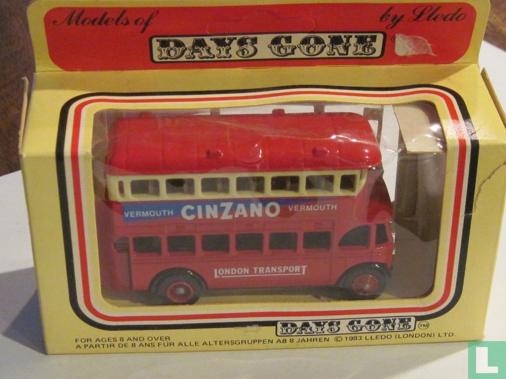 AEC Regent DD Bus 'Cinzano'