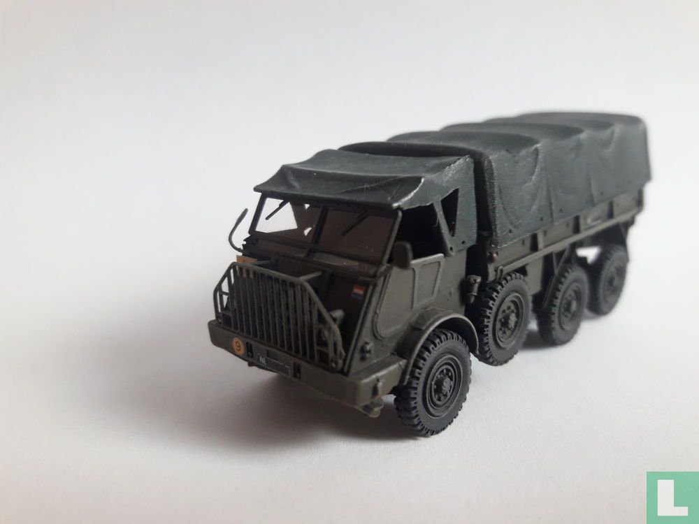 DAF YA-328 Cargo