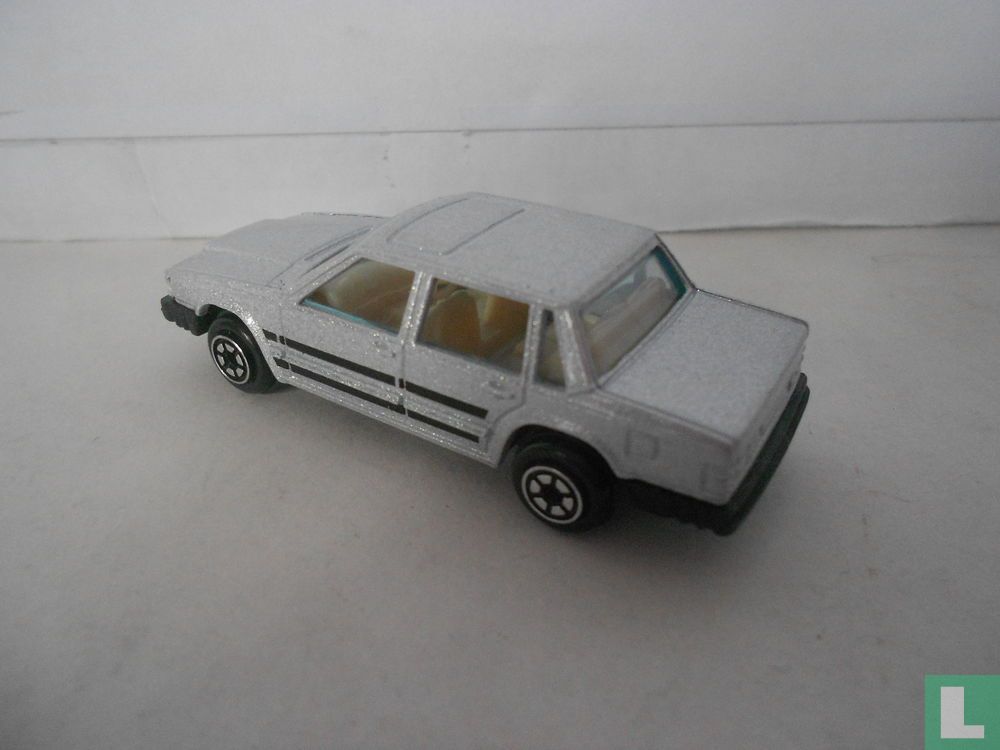 Volvo 760 GLE 