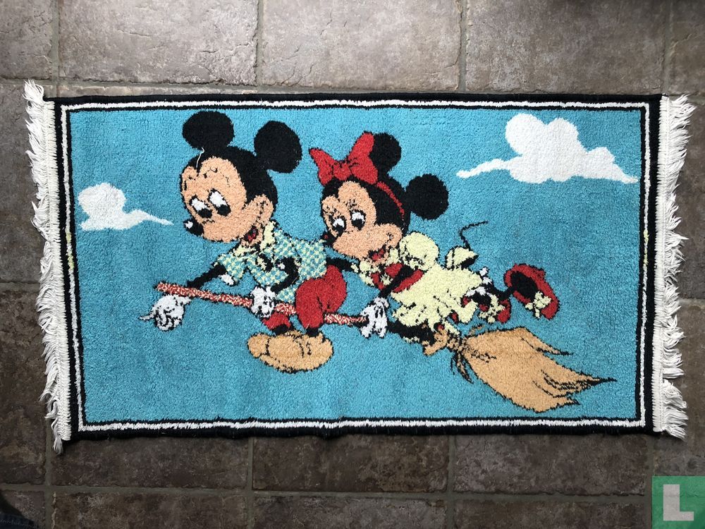 houd er rekening mee dat bellen Clan Mickey Minnie op bezem vloerkleed - Walt Disney productions - LastDodo