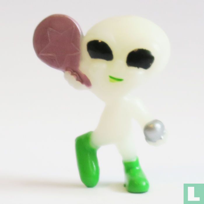 Alien Tennis  