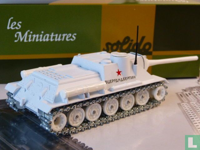 SU 100