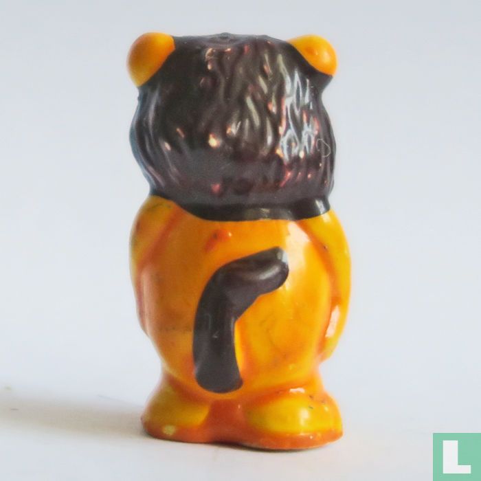 Leo L. 