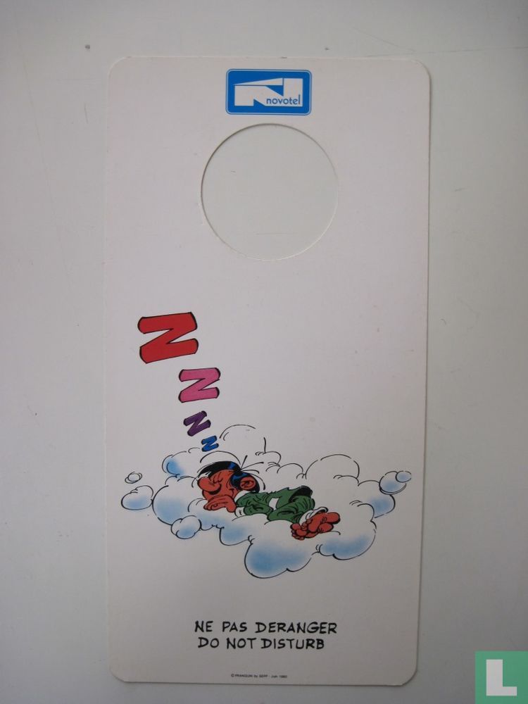 Novotel "do not disturb"
