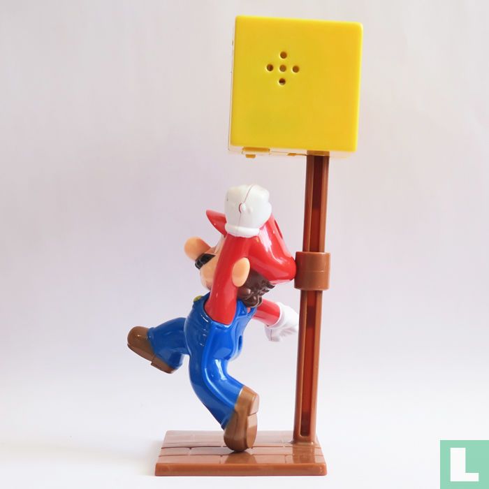 Jumping Super Mario