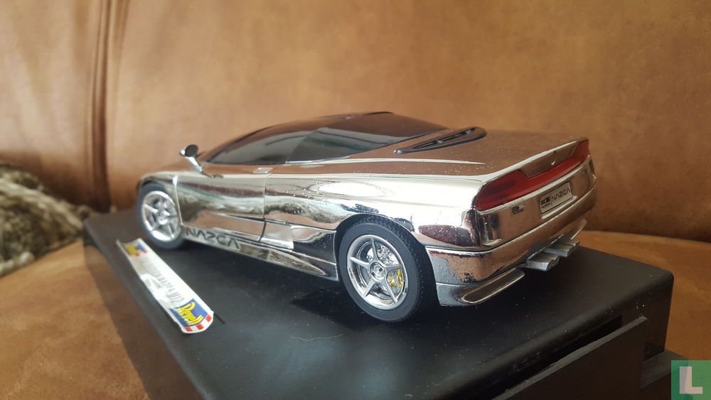 Nazca M12 (Chroom)