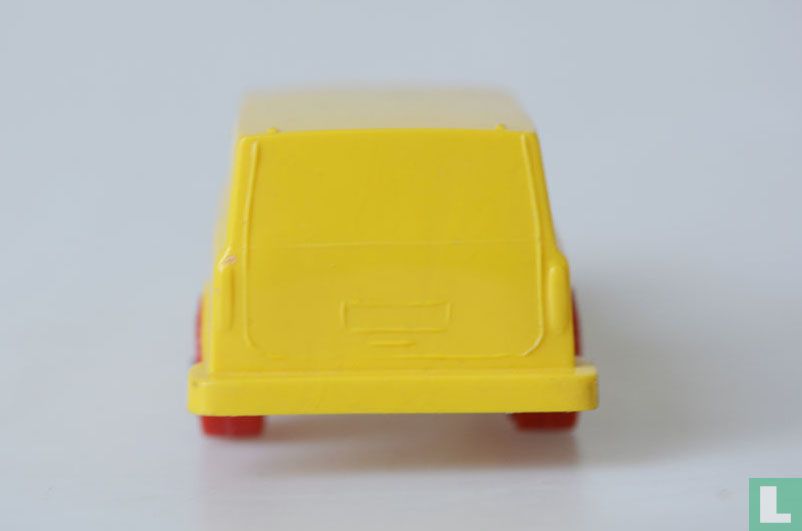 Volvo 245