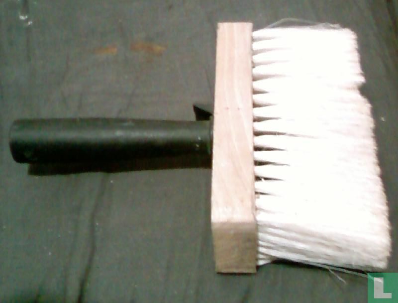 Brosse à Tapisser
