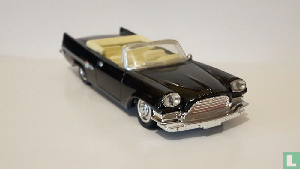 Chrysler 300E