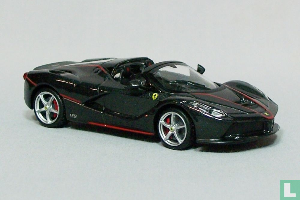 La Ferrari Aperta