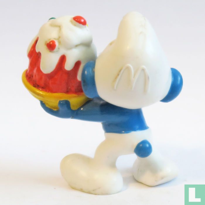 Gourmand Smurf