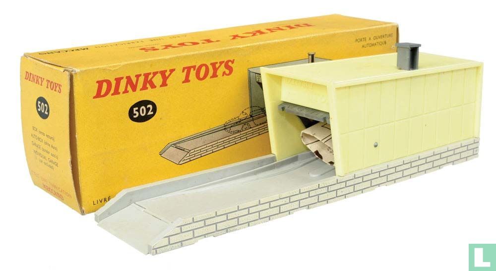 Garage Box