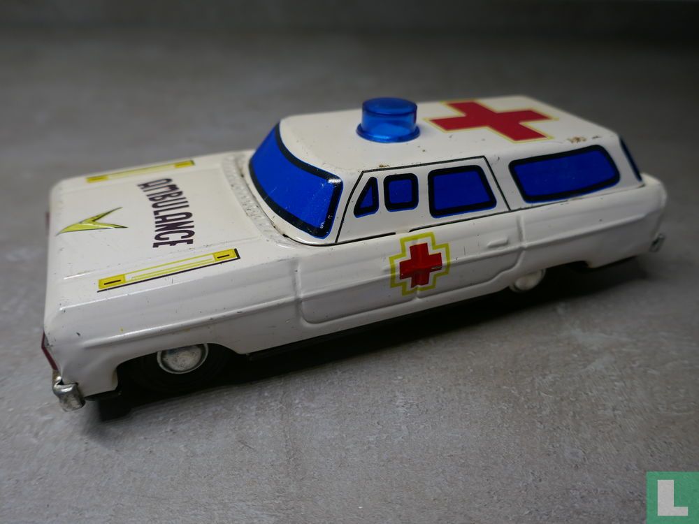 Oldsmobile ambulance